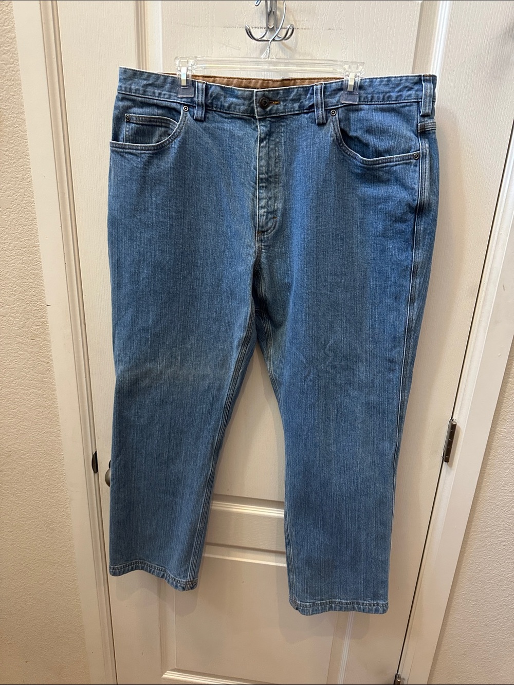Duluth Trading Co Men's Relaxed Fit Flex Ballroom Straight Lt Blue Denim Jeans